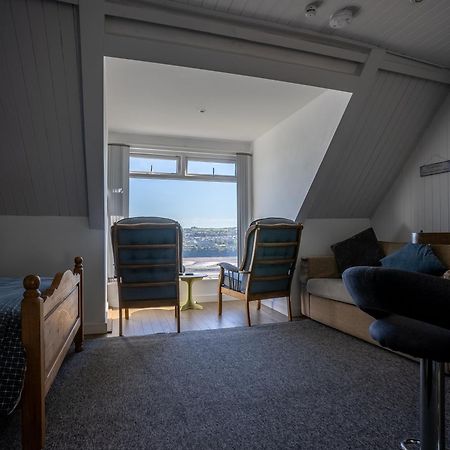 Seasidesteps Fishguard Dış mekan fotoğraf